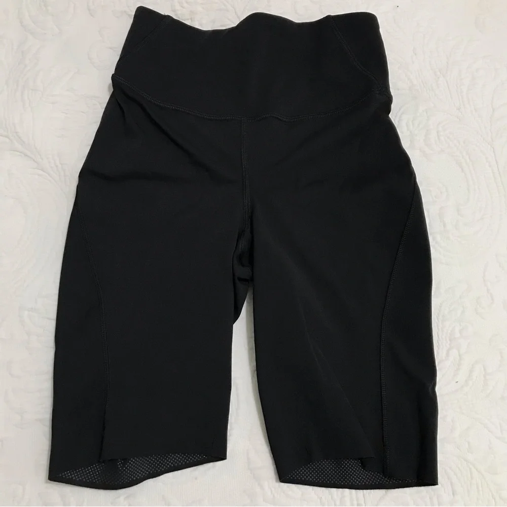 Lululemon Base Pace High-Rise Short 8